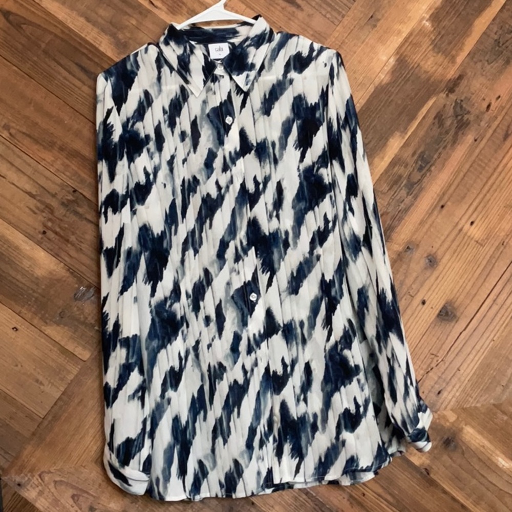 CAbi long sleeve blouse.